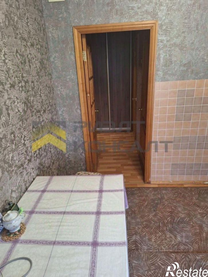 2-комн квартира улица 5-й Армии, 10/1,  д. 10/1