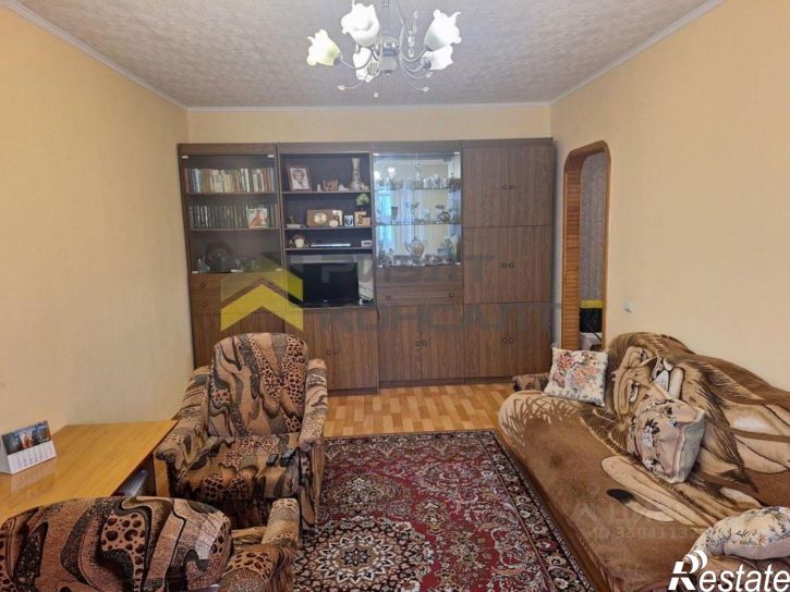 2-комн квартира улица 5-й Армии, 10/1,  д. 10/1