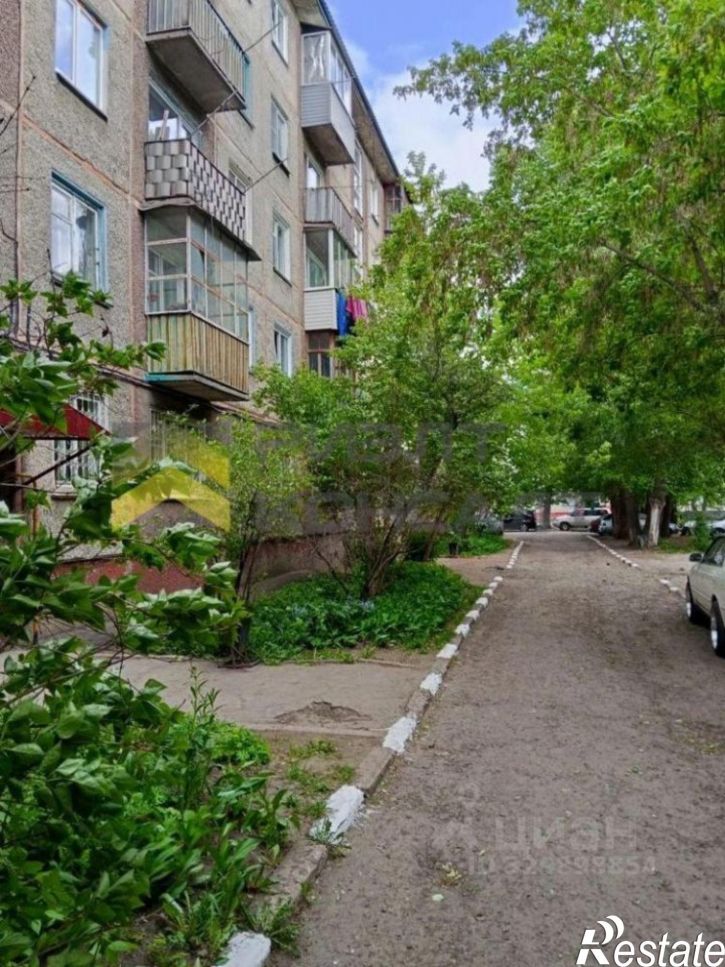 2-комн квартира ул Коммунальная, 15,  д. 15