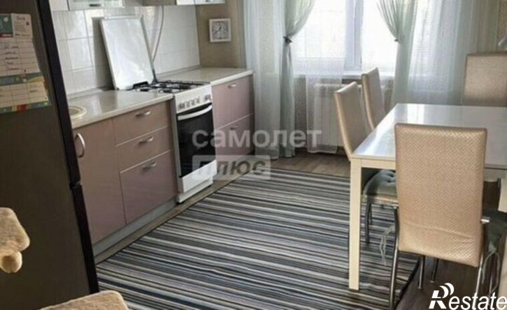 3-комн квартира ул Степанца, 8Б,  д. 8Б