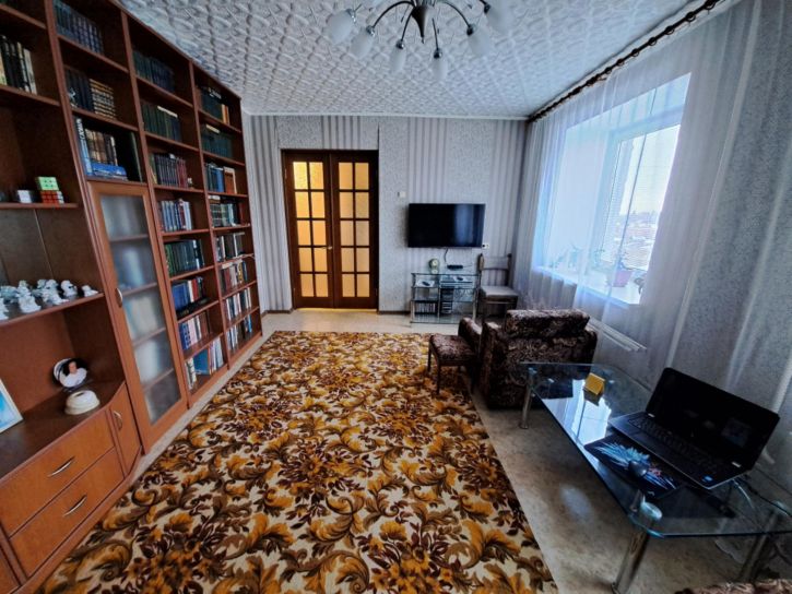 3-комн квартира ул Масленникова, 78
