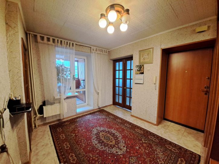 3-комн квартира ул Масленникова, 78