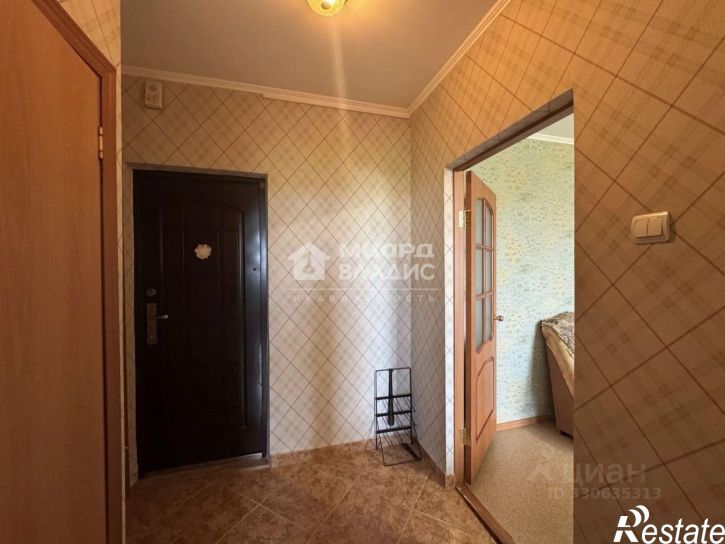 1-комн квартира пр-кт Комарова, 1,  д. 1