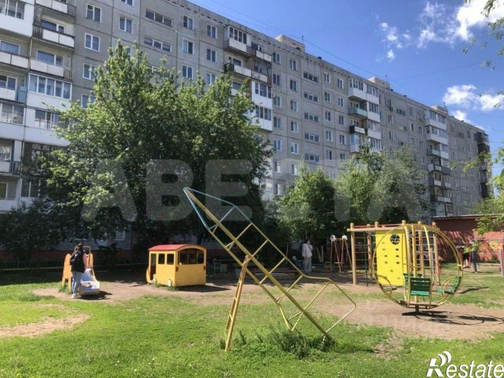 2-комн квартира ул Лисицкого, 9Б,  д. 9Б
