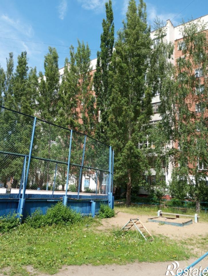 4-комн квартира ул Челюскинцев, 102 2,  д. 102 2,  к. 2