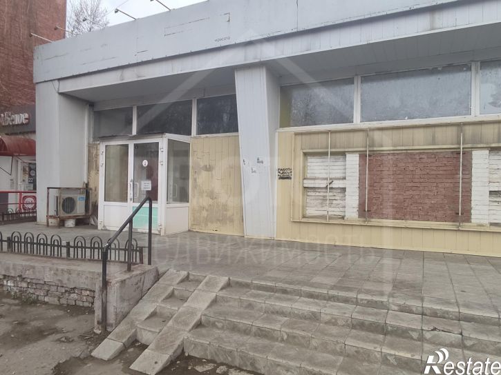 Торговое помещение микрорайон Городок Нефтяников,22 Апреля улица,24 к.1
