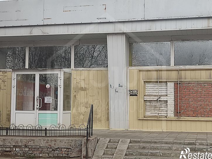 Торговое помещение микрорайон Городок Нефтяников,22 Апреля улица,24 к.1