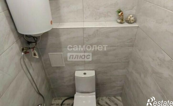 3-комн квартира проспект Комарова, 11,  д. 11