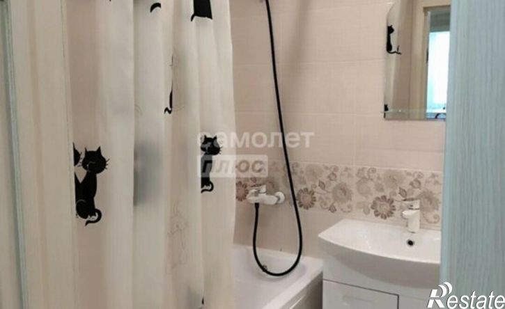 2-комн квартира б-р М.М.Кузьмина, 21,  д. 21