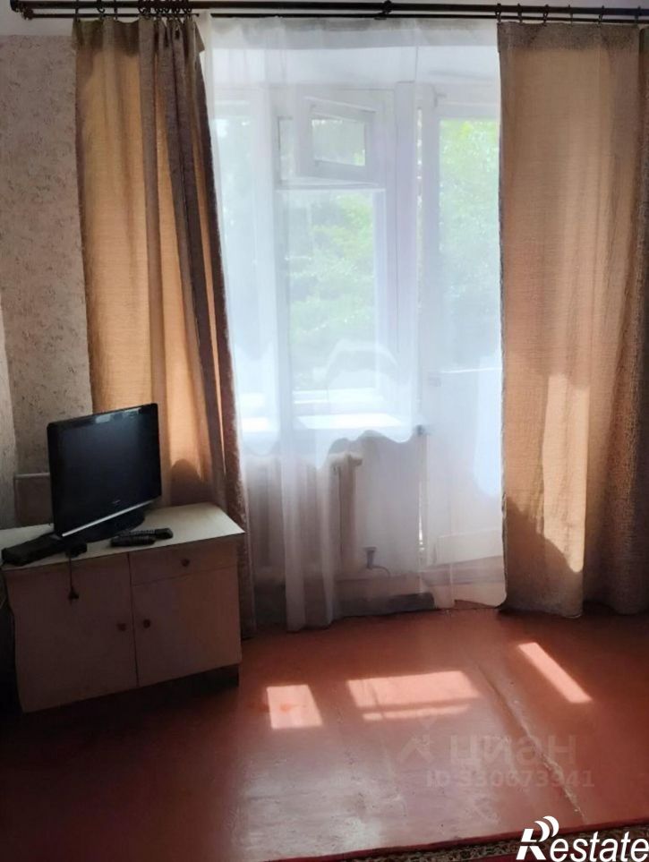 2-комн квартира Камерный пер, 14,  д. 14
