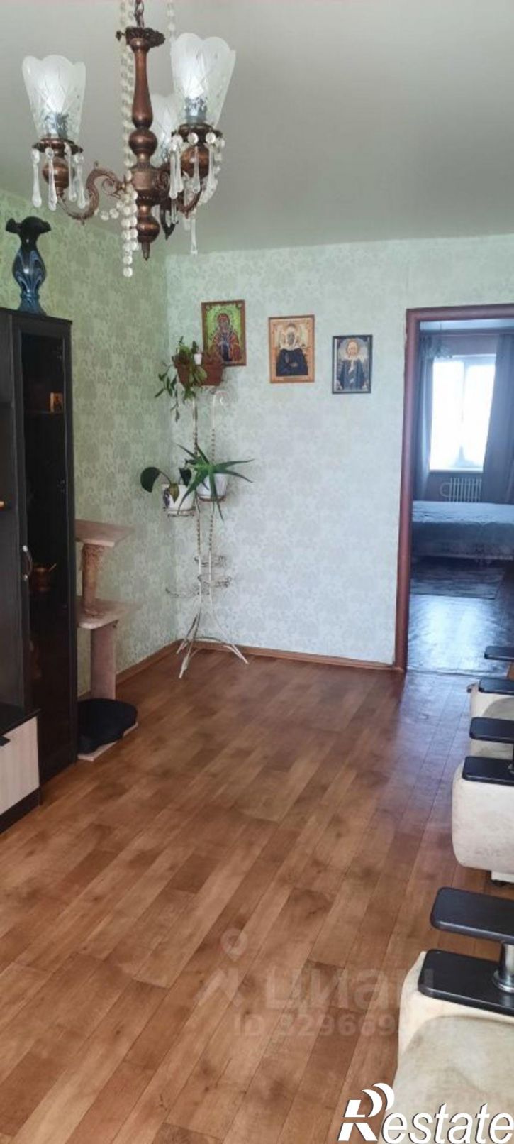 3-комн квартира ул Комкова, 1Б,  д. 1Б