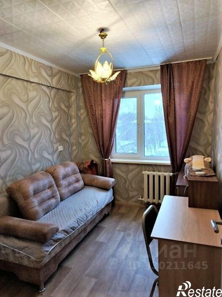 4-комн квартира ул Бархатовой, 6А,  д. 6А