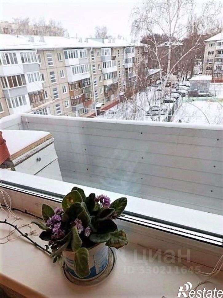 4-комн квартира ул Бархатовой, 6А,  д. 6А