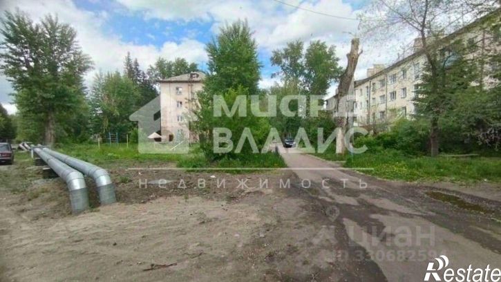 2-комн квартира ул 40 лет Ракетных Войск, 1,  д. 1