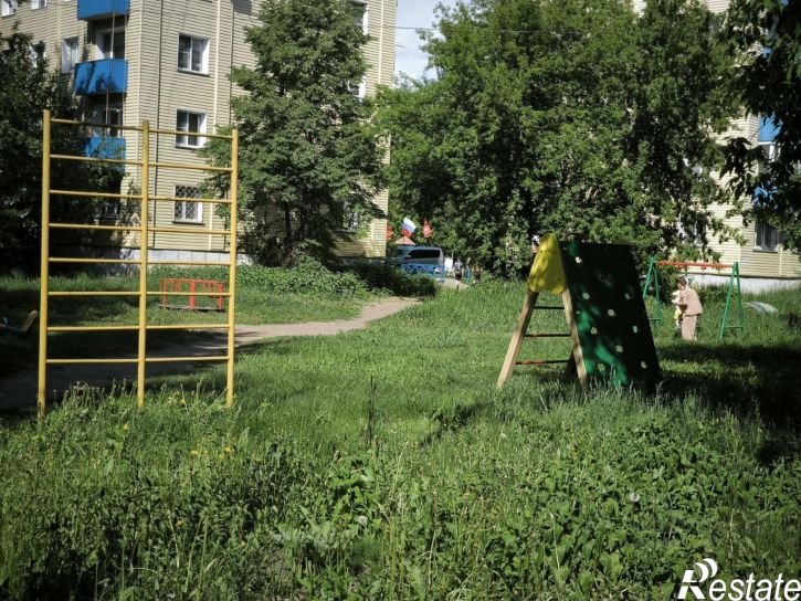 2-комн квартира Космический пр-кт, 47,  д. 47