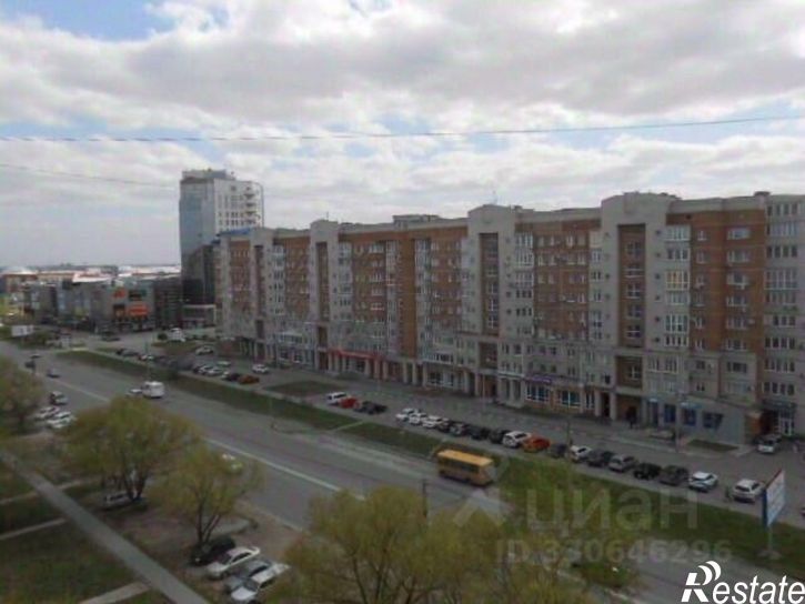 3-комн квартира ул 70 лет Октября, 18,  д. 18