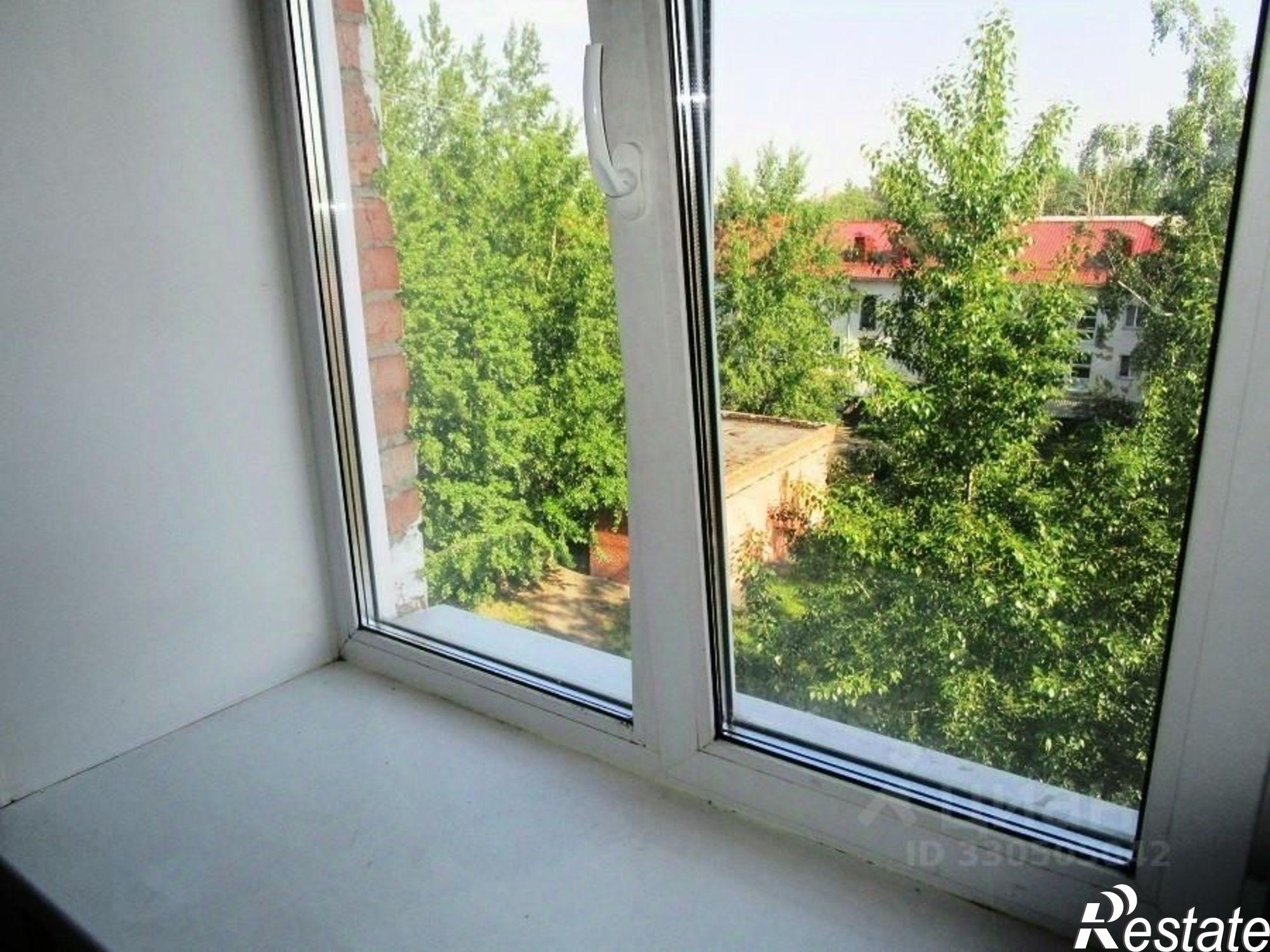 Купить комнату за 720 000 рублей на Камерный пер, 38Б