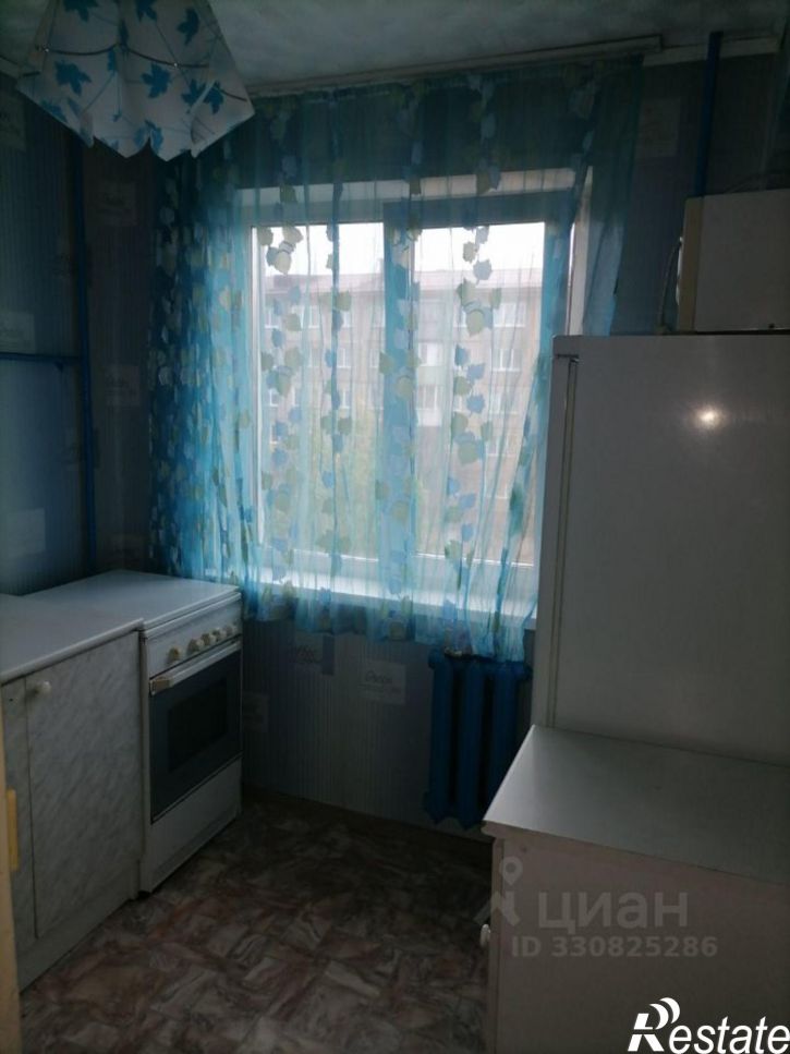 2-комн квартира ул 50-летия ВЛКСМ, 10,  д. 10
