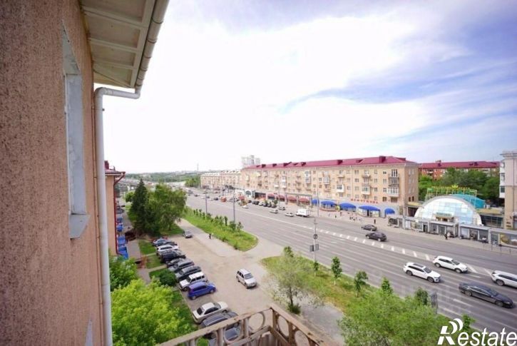 4-комн квартира пр-кт Карла Маркса, 12,  д. 12