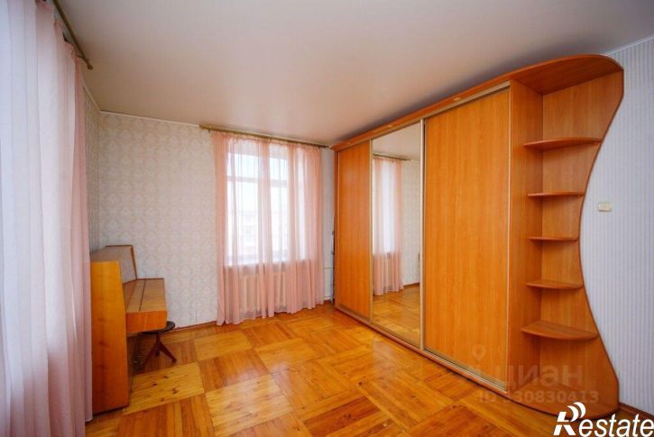 4-комн квартира пр-кт Карла Маркса, 12,  д. 12