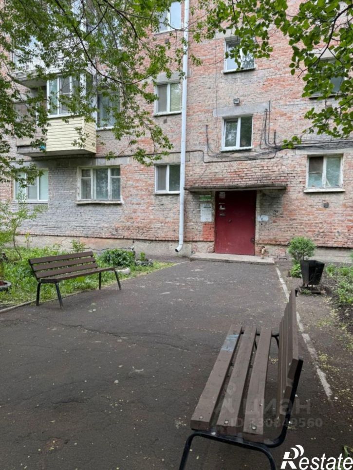 1-комн квартира ул 50 лет Профсоюзов, 122,  д. 122