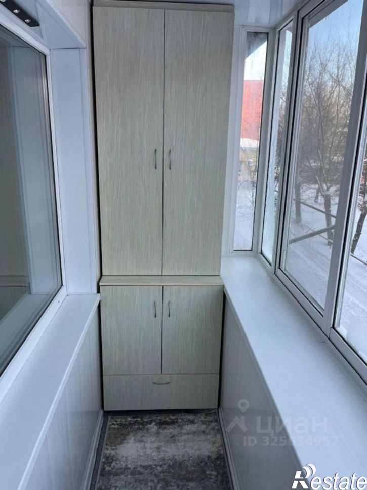 2-комн квартира ул Рощинская, 1,  д. 1