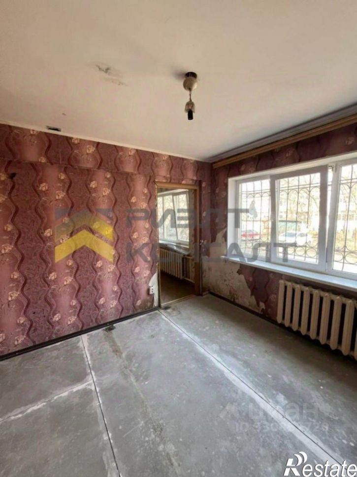 3-комн квартира ул 75 Гвардейской бригады, 10а,  д. 10а