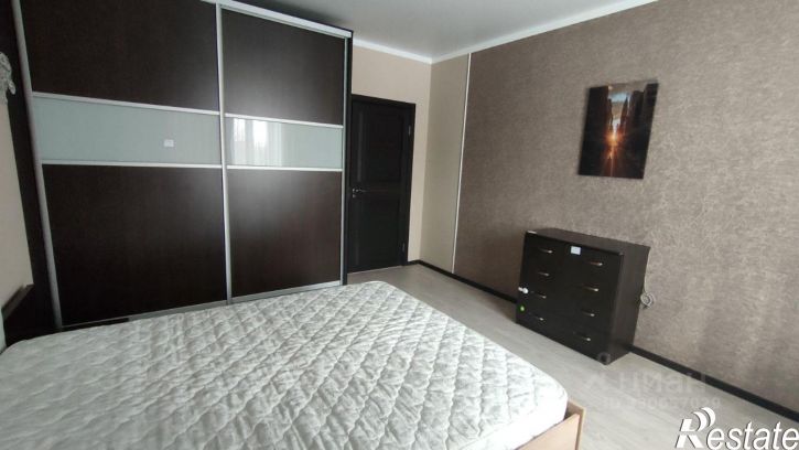 3-комн квартира ул Степанца, 3 2,  д. 3 2,  к. 2