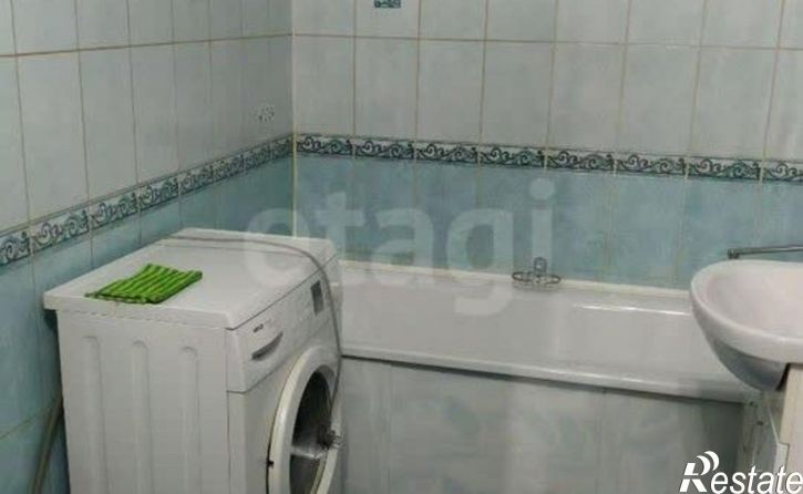 1-комн квартира ул Комкова, 8/1,  д. 8/1
