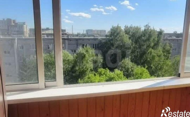1-комн квартира ул Комкова, 8/1,  д. 8/1