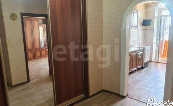 1-комн квартира ул Комкова, 8/1,  д. 8/1