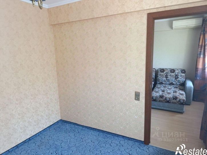 3-комн квартира ул Марка Никифорова, 6,  д. 6
