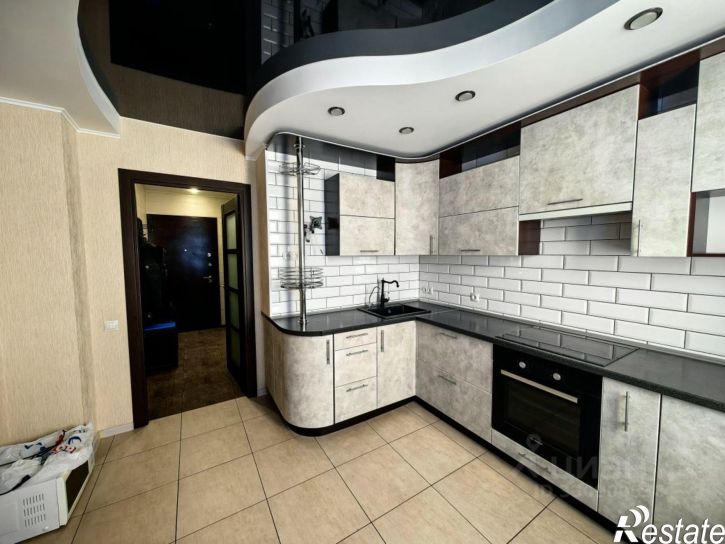 2-комн квартира пр-кт Комарова, 21 2,  д. 21 2,  к. 2