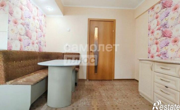 2-комн квартира ул Петра Осминина, 10,  д. 10