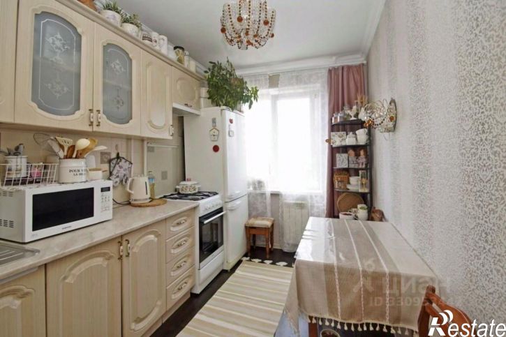 4-комн квартира ул Рокоссовского, 10/1,  д. 10/1