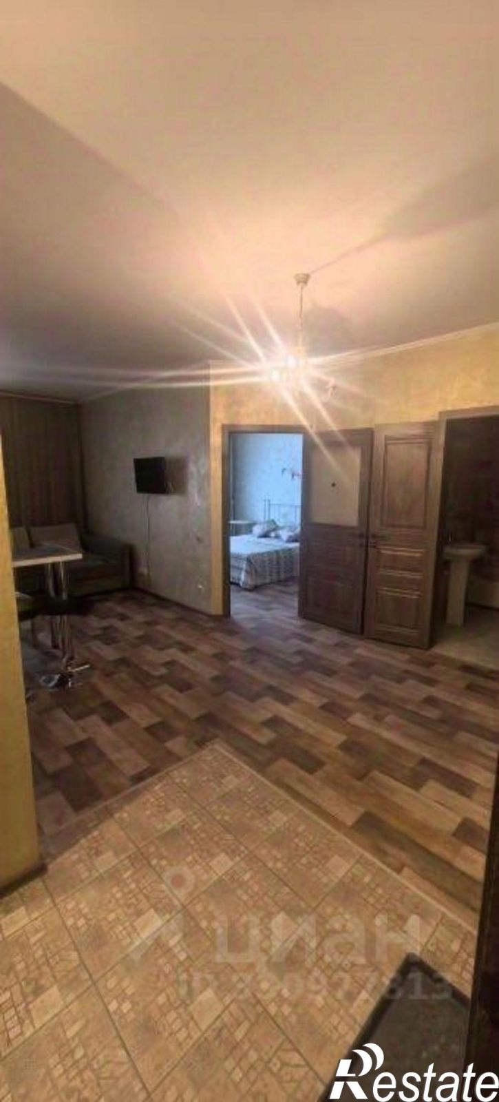 1-комн квартира ул 6-я Линия, 99,  д. 99