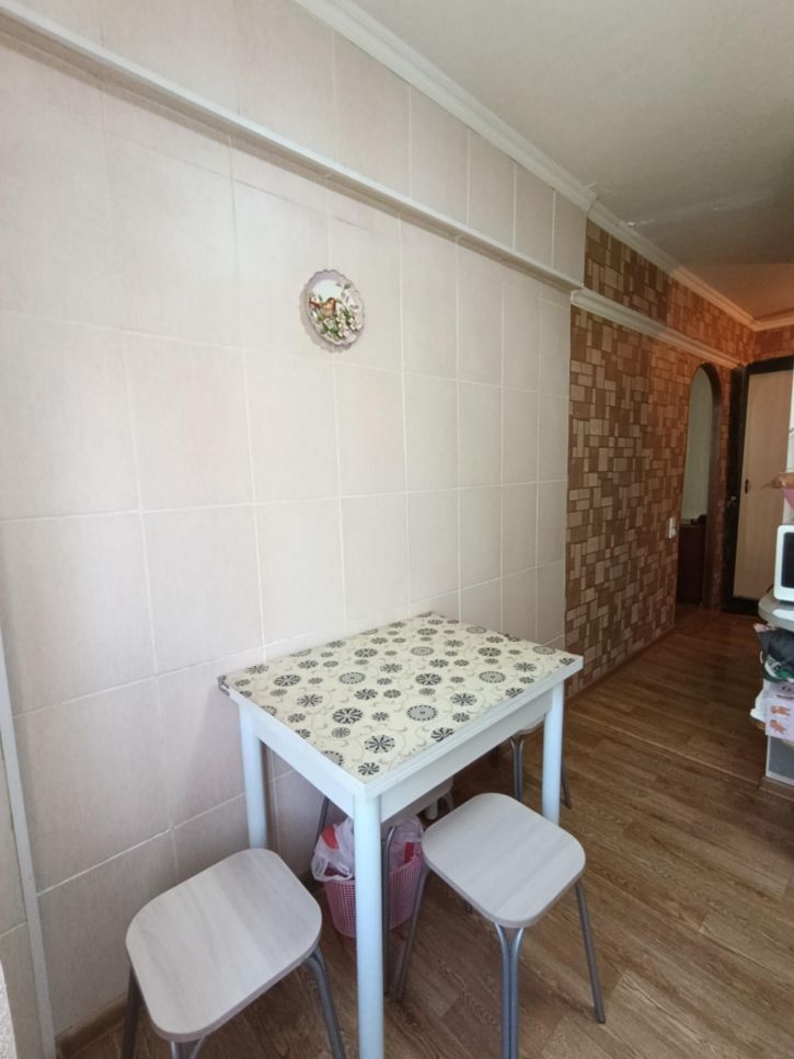 3-комн квартира ул Бородина, 37