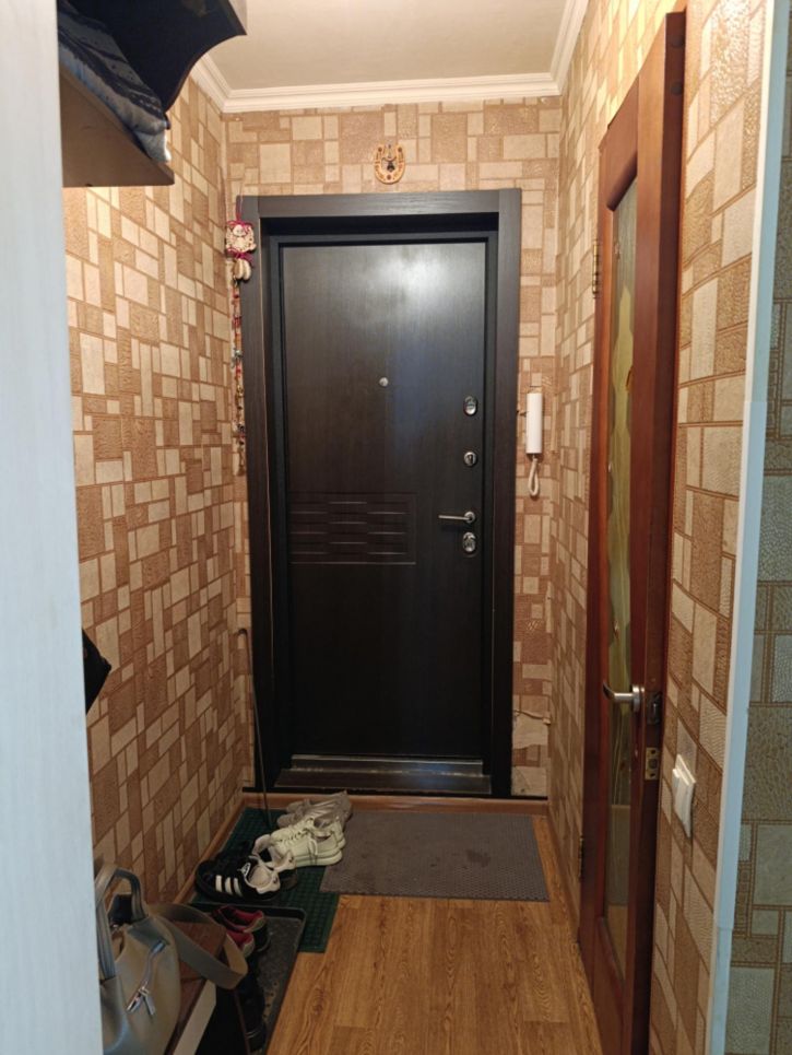 3-комн квартира ул Бородина, 37