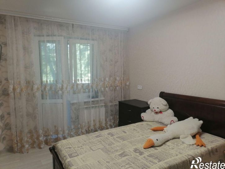 3-комн квартира ул Химиков, 12,  д. 12
