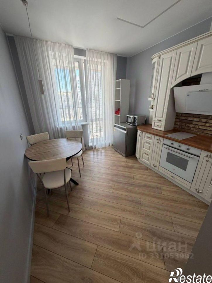 2-комн квартира ул Взлетная, 11/1,  д. 11/1