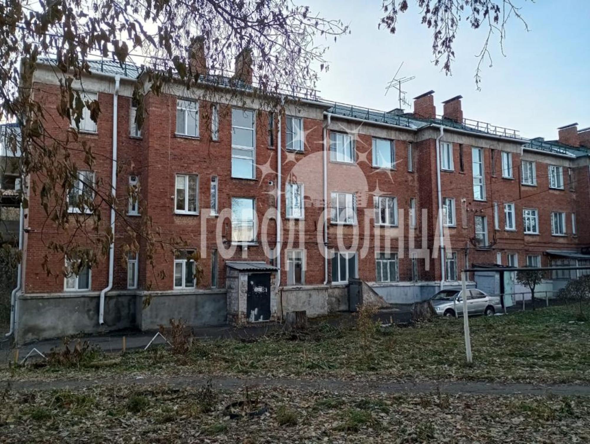 Купить комнату за 2 200 000 рублей на Долгирева, 15