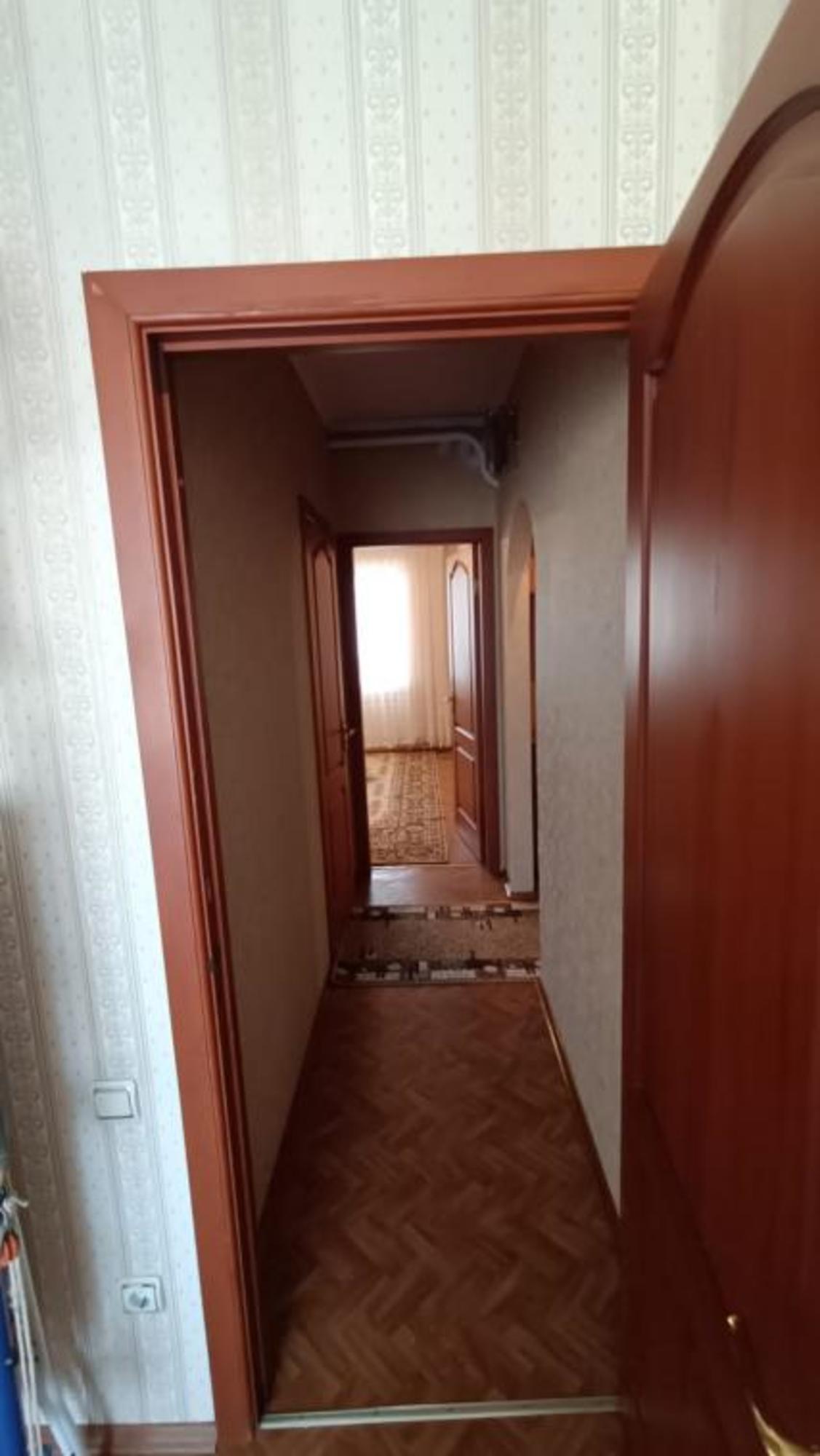 Купить квартиру за 7 800 000 рублей на Комарова проспект, 27/1