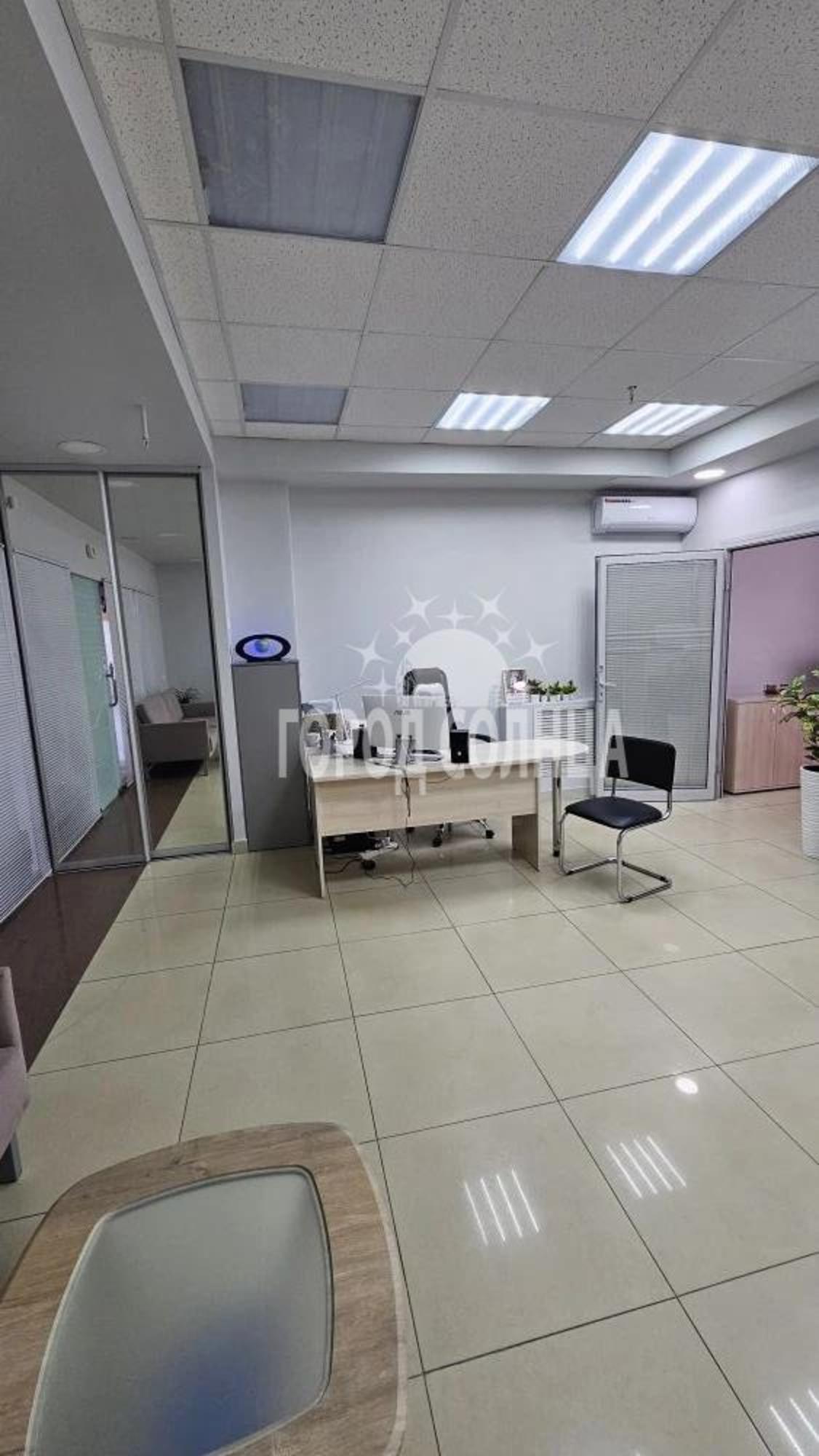 Купить офис, помещение под офис за 5 900 000 рублей на Фрунзе, 80