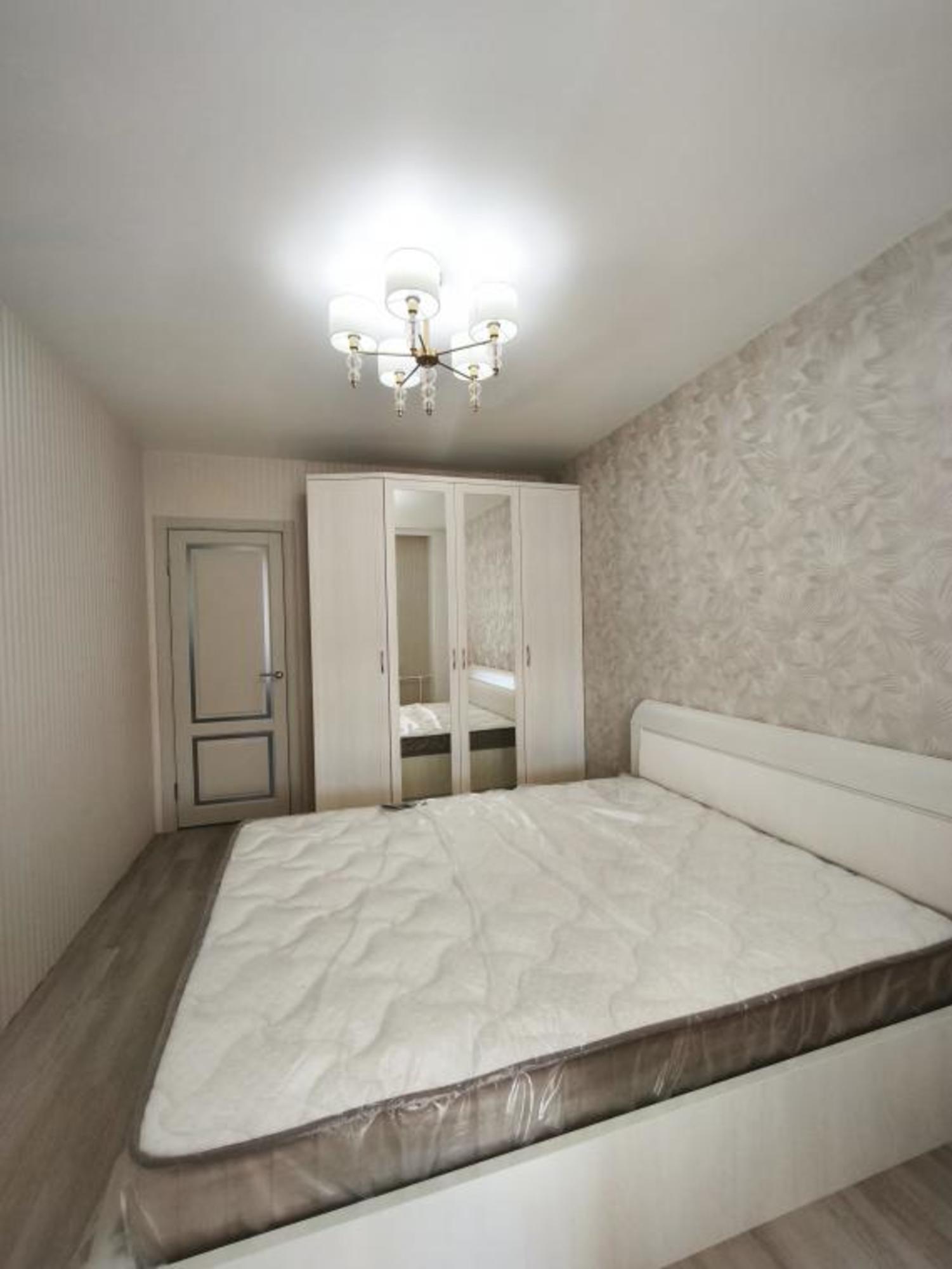 Сдать квартиру за 35 000 рублей на Степанца, 12