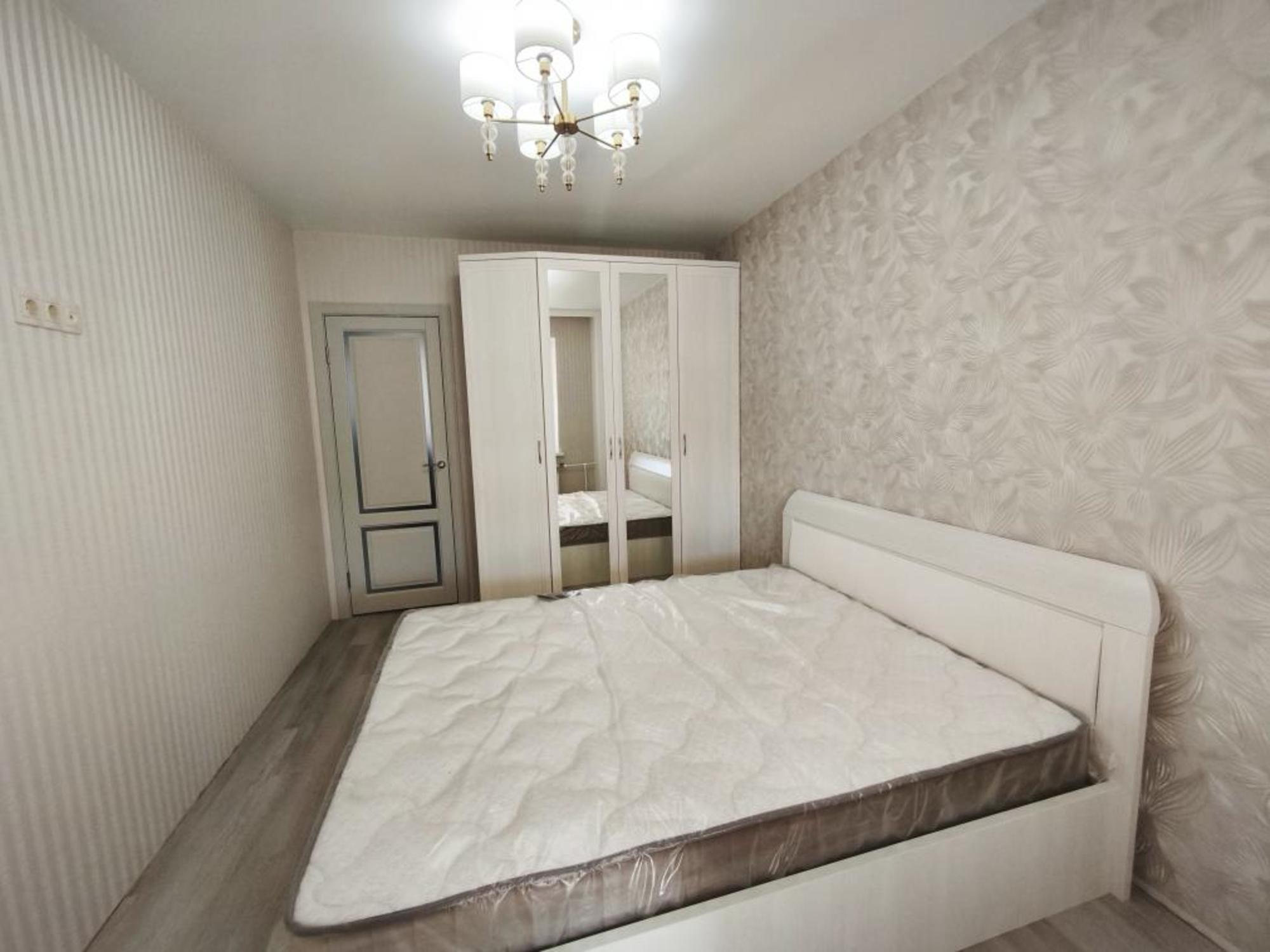 Сдать квартиру за 35 000 рублей на Степанца, 12