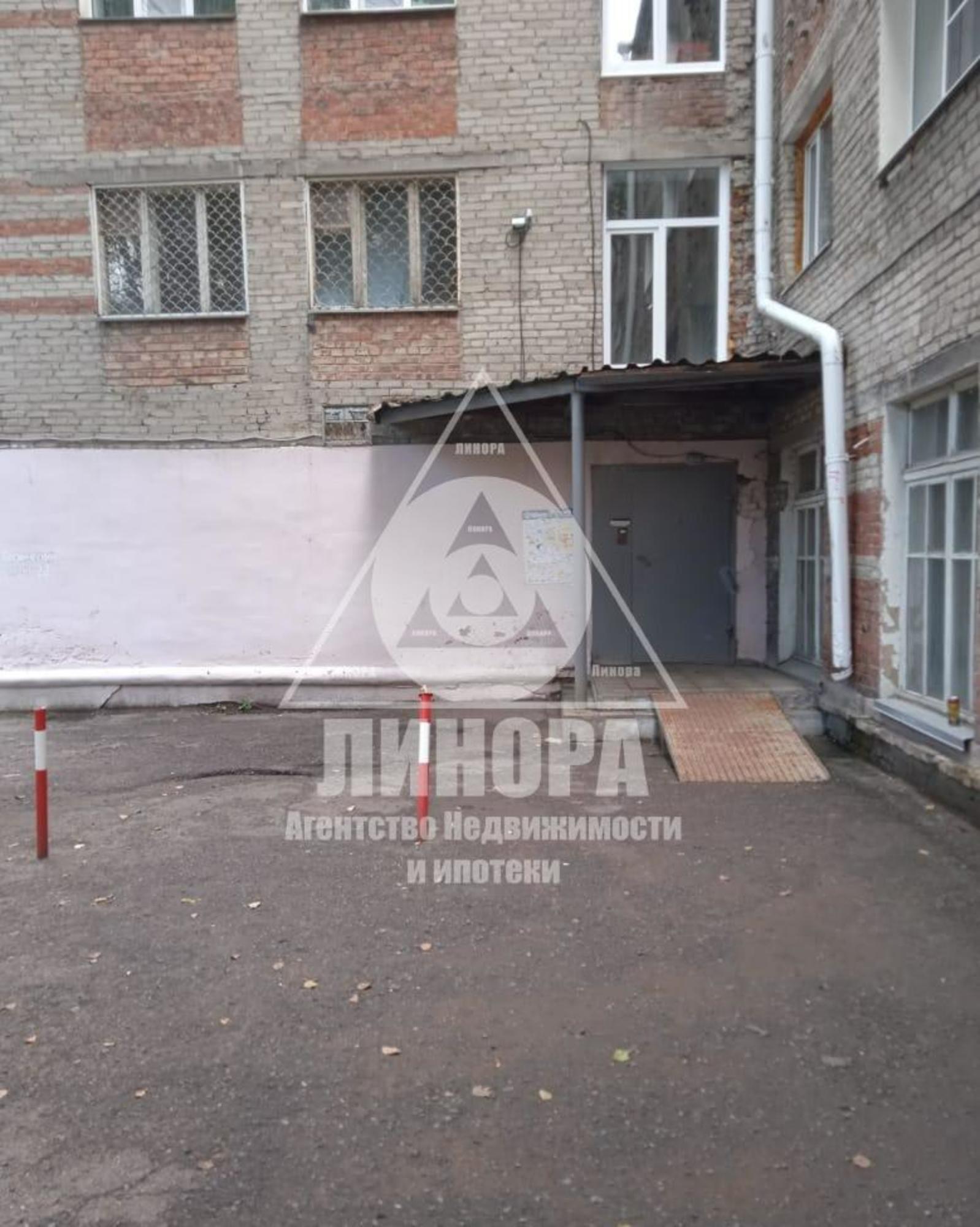 Купить комнату за 1 300 000 рублей на Космический проспект, 22
