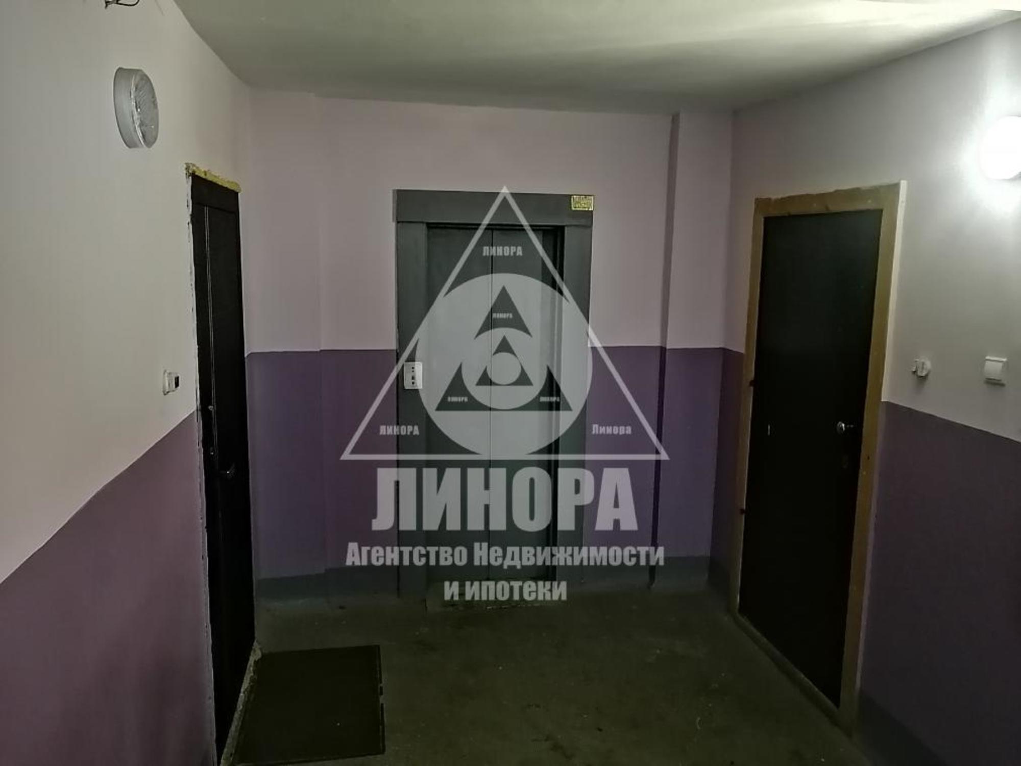 Купить квартиру за 9 800 000 рублей на 10 лет Октября, 147