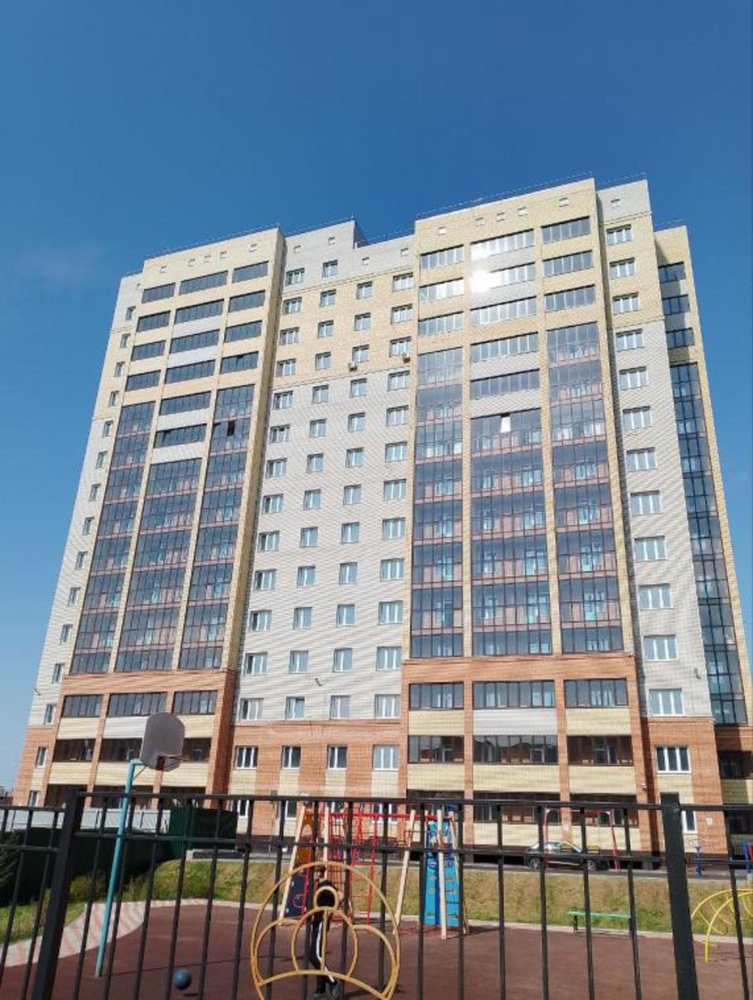 Купить квартиру за 9 450 000 рублей на Гусарова, 48