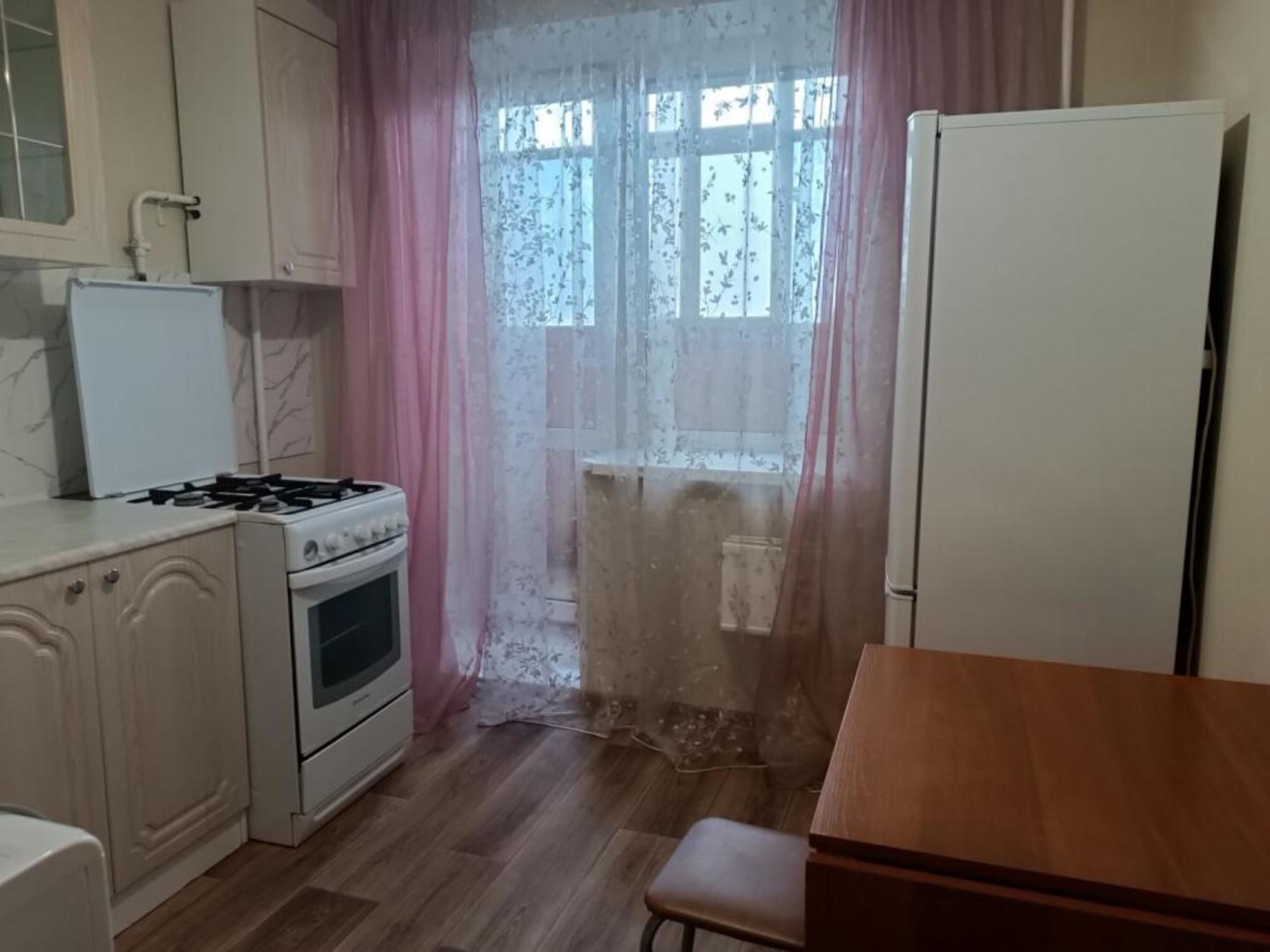 Сдать квартиру за 21 000 рублей на Кирова, 4