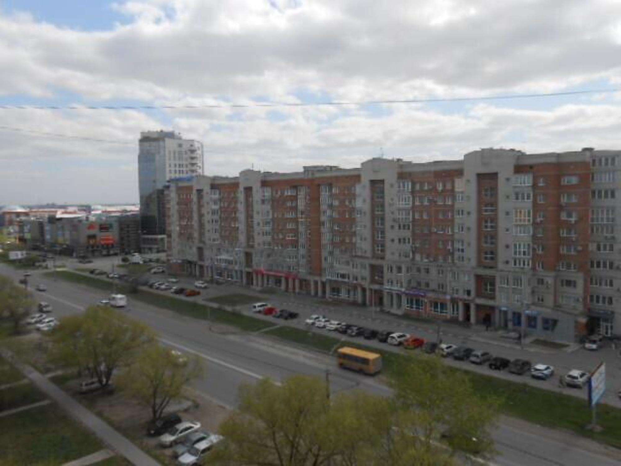 Купить квартиру за 6 400 000 рублей на 70 лет Октября, 18